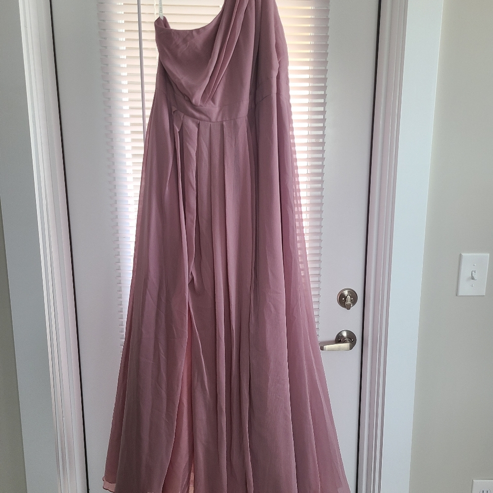 David's Bridal One Shoulder Bridesmaids Dress - Quartz - Size 18 - NEVER WORN